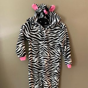 Cat & Jack girls Zebra sleep ware